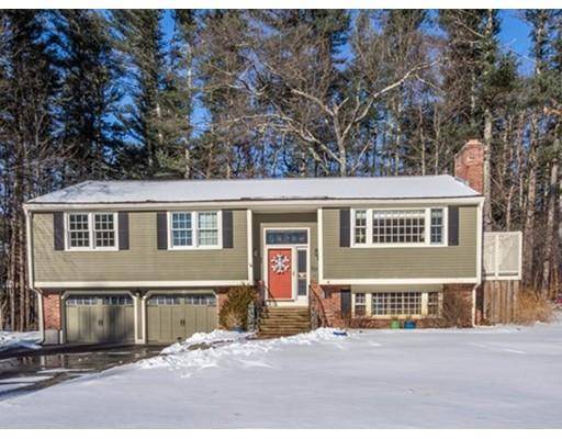 69 Peabody Dr, Stow, MA 01775