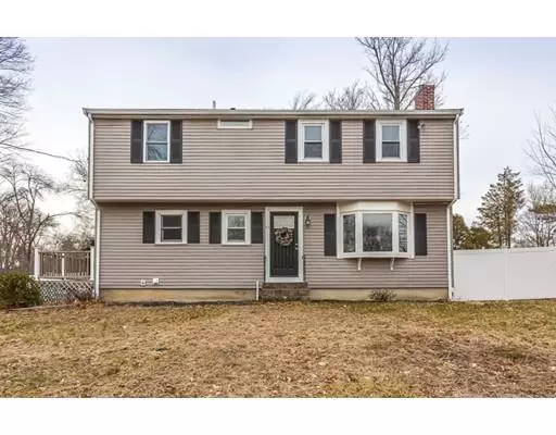 63 Nevens Cir, Rockland, MA 02370