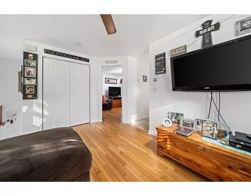 Hanson, MA 02341,77 Hancock St