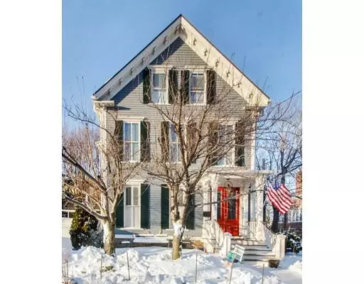 15 Davis St, Newton, MA 02465