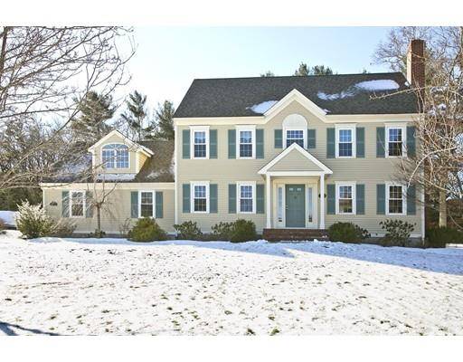 35 Round Hill Rd, Kingston, MA 02364