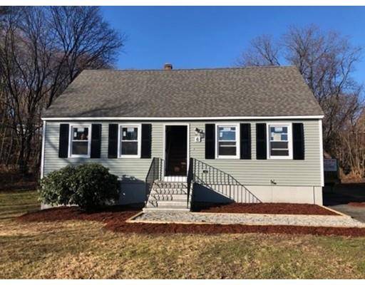 6 2nd Ave, Dudley, MA 01571