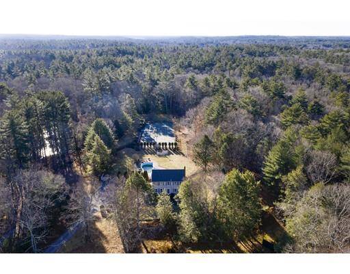 18 Mattakeesett Lane, Norwell, MA 02061