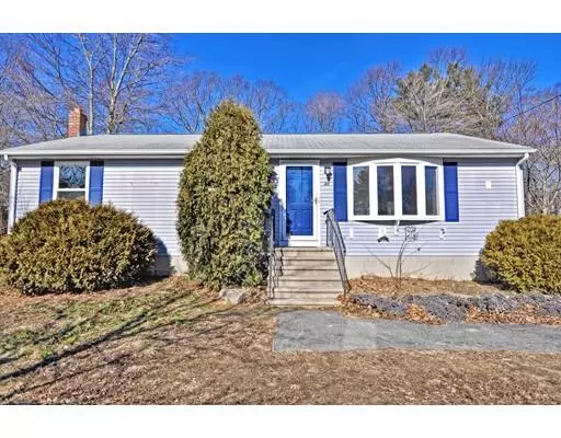 38 Colonial Rd, Douglas, MA 01516