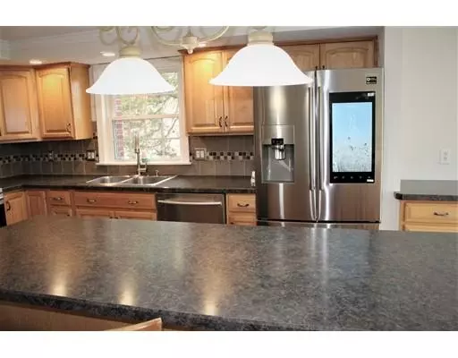 Swansea, MA 02777,489 Hailes Hill Rd