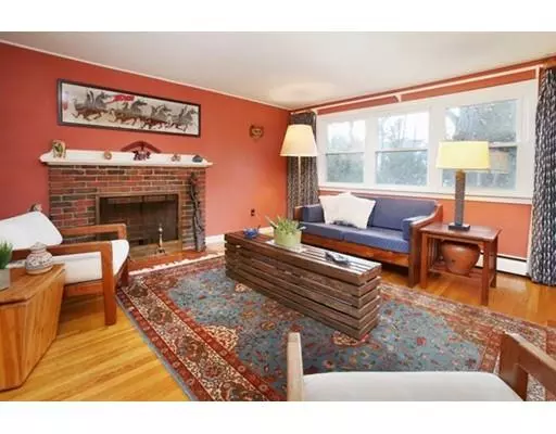 Arlington, MA 02474,15 Hiawatha Lane