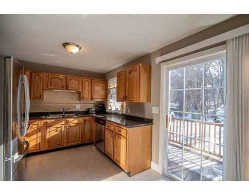 2 Pine Isle Drive #D, Derry, NH 03053