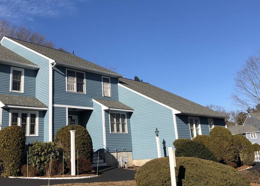 113 Laurelwood Dr #113, Hopedale, MA 01747