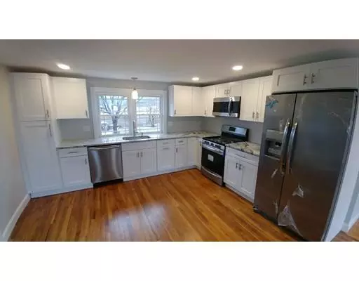 Marshfield, MA 02050,260 Ridge Rd