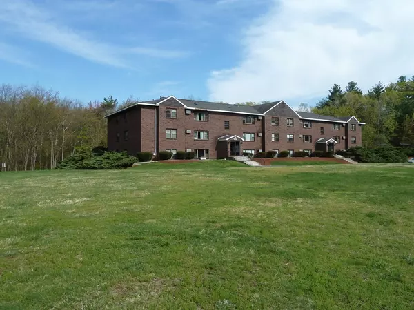 Boxborough, MA 01719,50 Spencer Rd - #26L