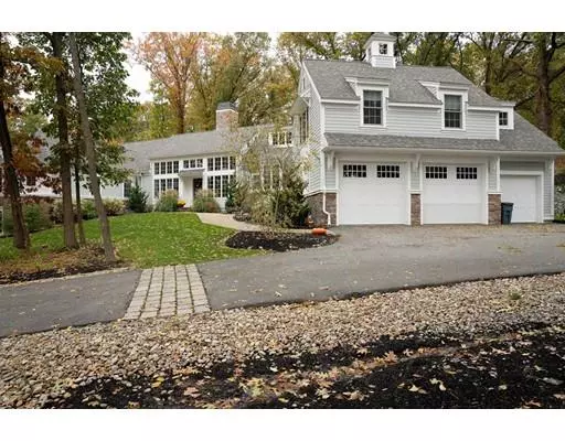 North Andover, MA 01845,1831 Great Pond Rd