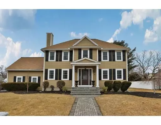 5 Arthur G Pernokas Dr, Woburn, MA 01801