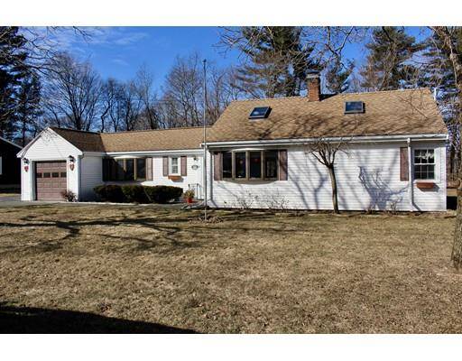 24 Shawnee Ave, East Bridgewater, MA 02333