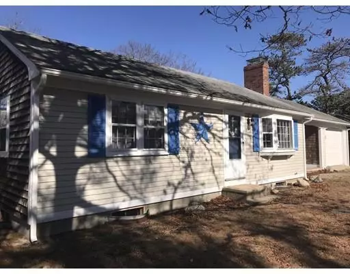 35 Hunter Circle, Yarmouth, MA 02673