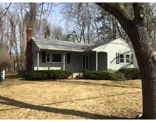 37 Richardson Rd, Hudson, MA 01749