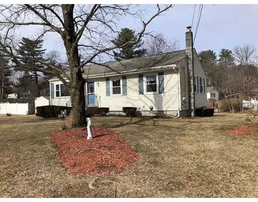 Medway, MA 02053,5 Karen Ave