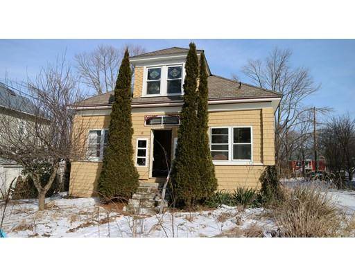 5 Deslauriers Ave, Webster, MA 01570