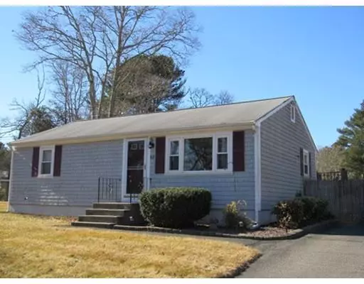 68 Barker Rd, Wareham, MA 02538