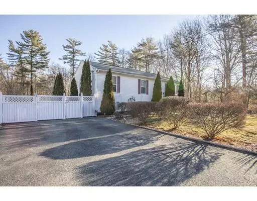 Taunton, MA 02718,32 Sandpiper Lane