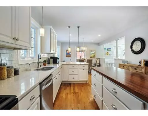 Duxbury, MA 02332,10 Fisher Ridge Cir