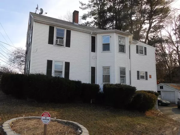 29 Plain St, Taunton, MA 02780