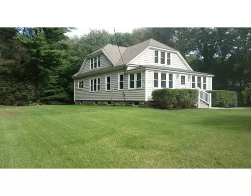 Douglas, MA 01516,28 Davis St