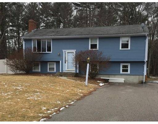 55 Alderbrook Ct, Wrentham, MA 02093