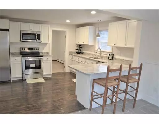 Lakeville, MA 02347,123 Precinct St