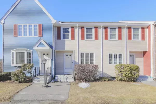 27 Fox Meadow Rd #27B, Leominster, MA 01453