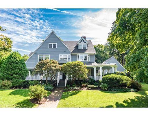 20 Percy Rd, Lexington, MA 02421