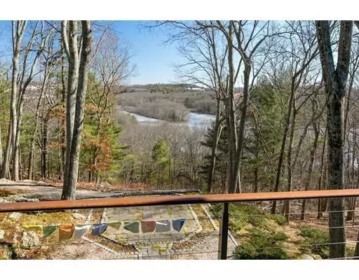 Lincoln, MA 01773,39 Tabor Hill Road