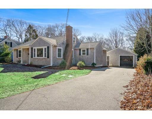 111 Jericho Path, Falmouth, MA 02540