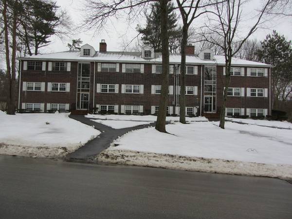 72 Farrwood Ave #1, North Andover, MA 01845