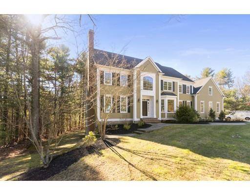 239 Country Club Way, Kingston, MA 02364