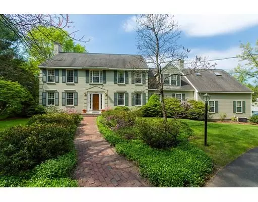 230 Williams Rd, Concord, MA 01742