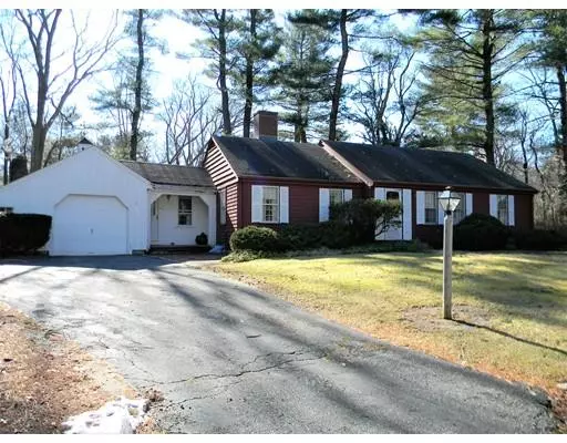 Norwell, MA 02061,84 Ridge Hill Rd