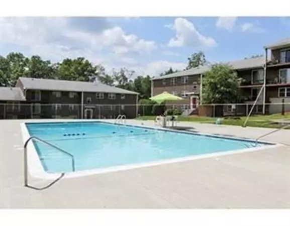 253 Boston Post Rd E #1, Marlborough, MA 01752