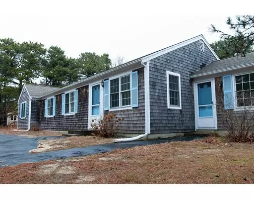 Eastham, MA 02642,10 Fern Rd