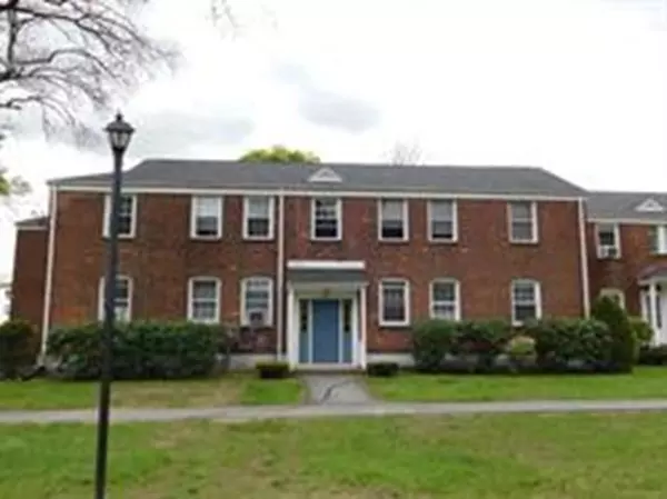 494 Cold Spring Ave #1, West Springfield, MA 01089