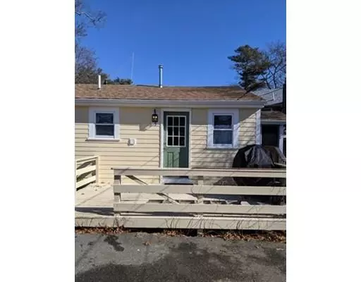 5 Shaker Ave, Wareham, MA 02571