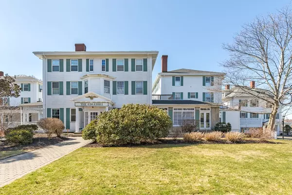 Nahant, MA 01908,295 Nahant Road #5