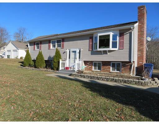 16 Valley View Dr, Spencer, MA 01562