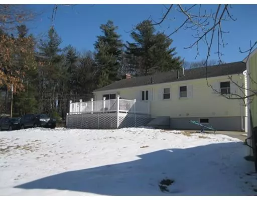 Hudson, MA 01749,26 Hickory Ln