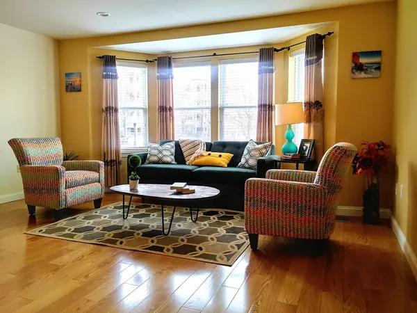 Cambridge, MA 02140,316 Rindge Avenue #4