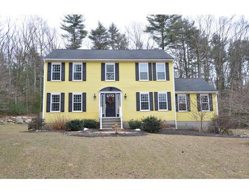 60 Acorn Road, Wrentham, MA 02093