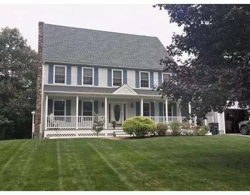 Holden, MA 01520,22 Dogwood Circle