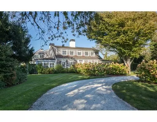 18 Davis Ln, Harwich, MA 02646