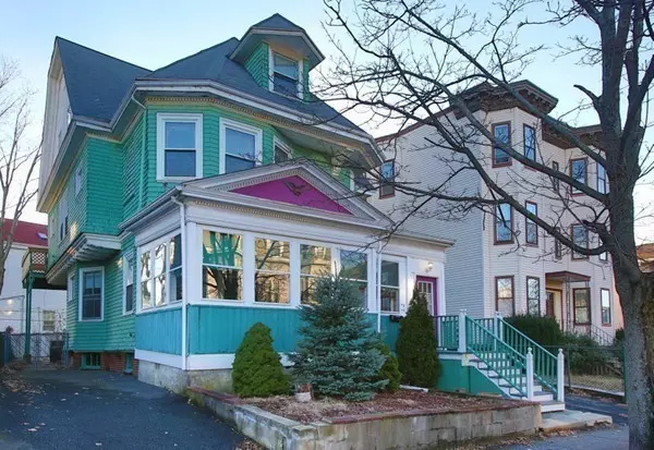 22 Pearl St, Somerville, MA 02145