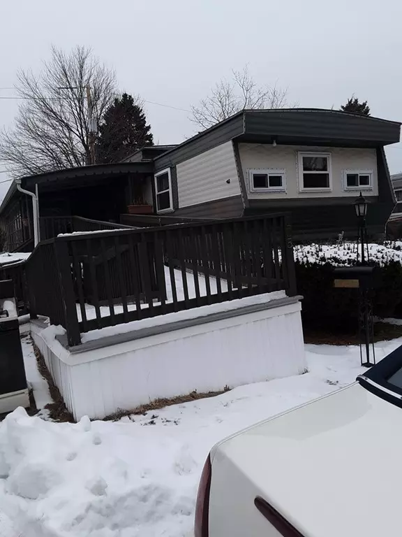 Peabody, MA 01960,261 Newbury #105