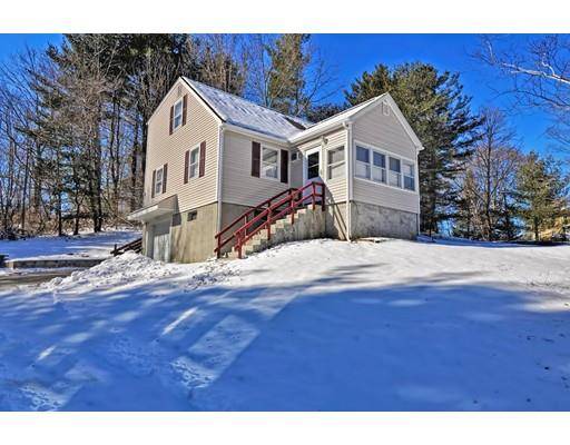 19 Ramshorn Rd, Dudley, MA 01571